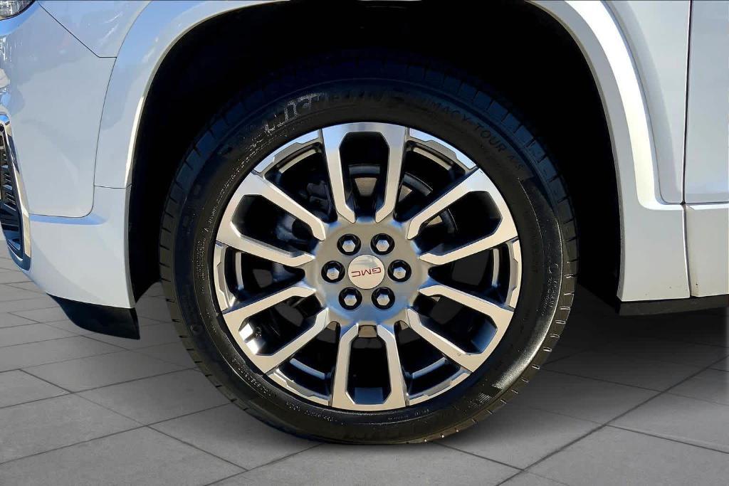 used 2023 GMC Acadia car, priced at $34,444