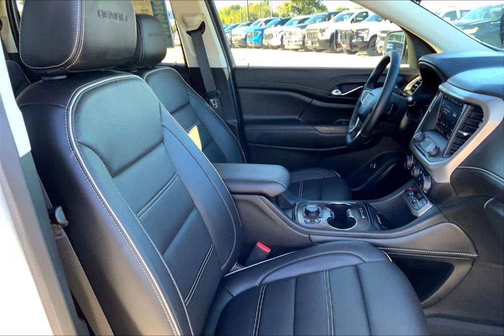 used 2023 GMC Acadia car, priced at $34,444