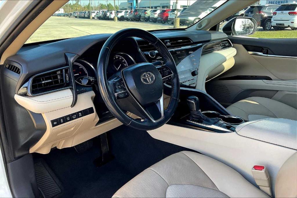 used 2020 Toyota Camry Hybrid car, priced at $19,998