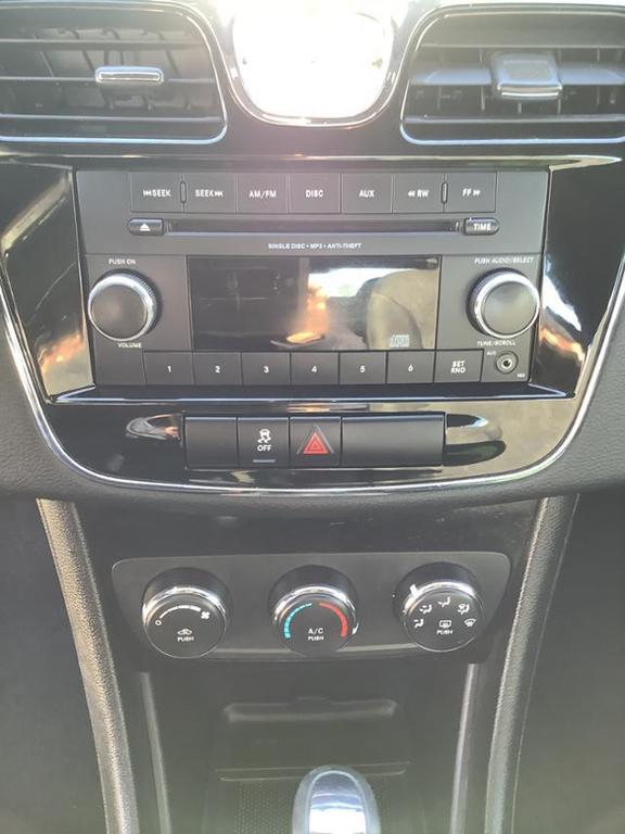 used 2013 Chrysler 200 car, priced at $5,800