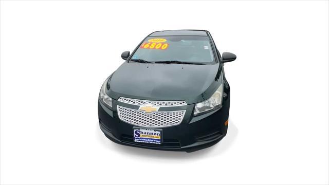 used 2014 Chevrolet Cruze car, priced at $6,800