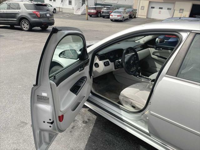 used 2015 Chevrolet Impala Limited car, priced at $6,800