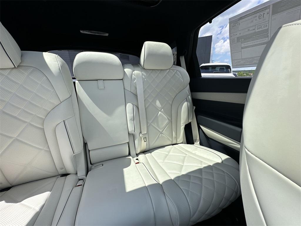 new 2025 Genesis GV80 car, priced at $82,595