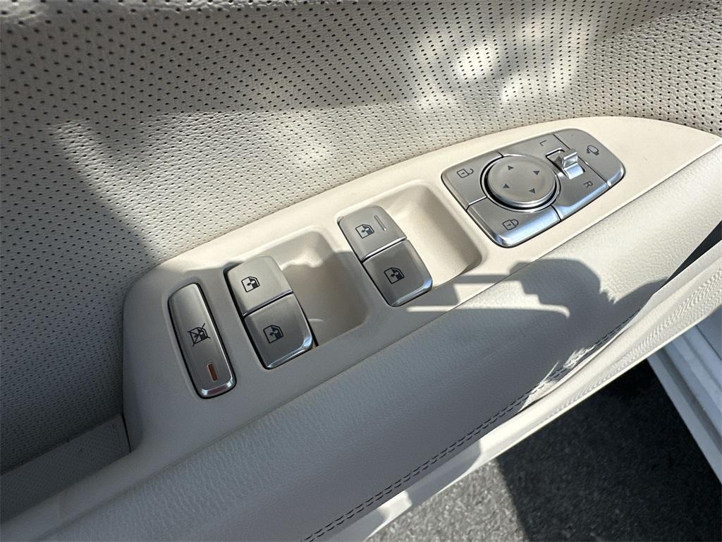 new 2026 Genesis G70 car, priced at $49,400