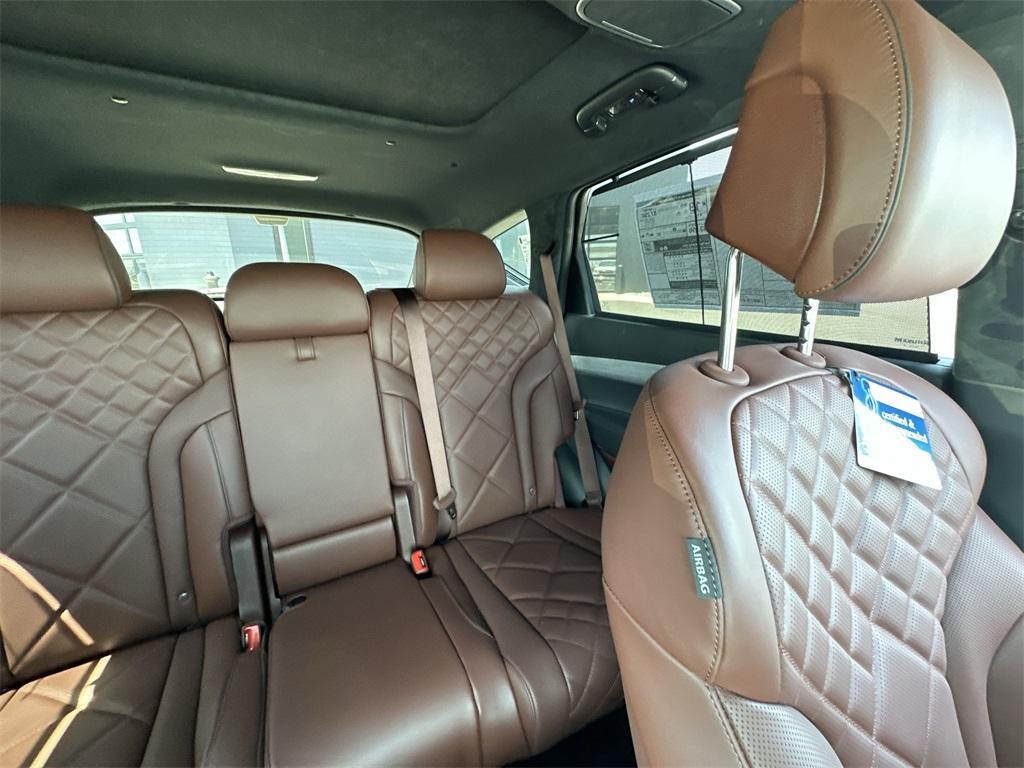new 2025 Genesis GV80 car, priced at $82,595
