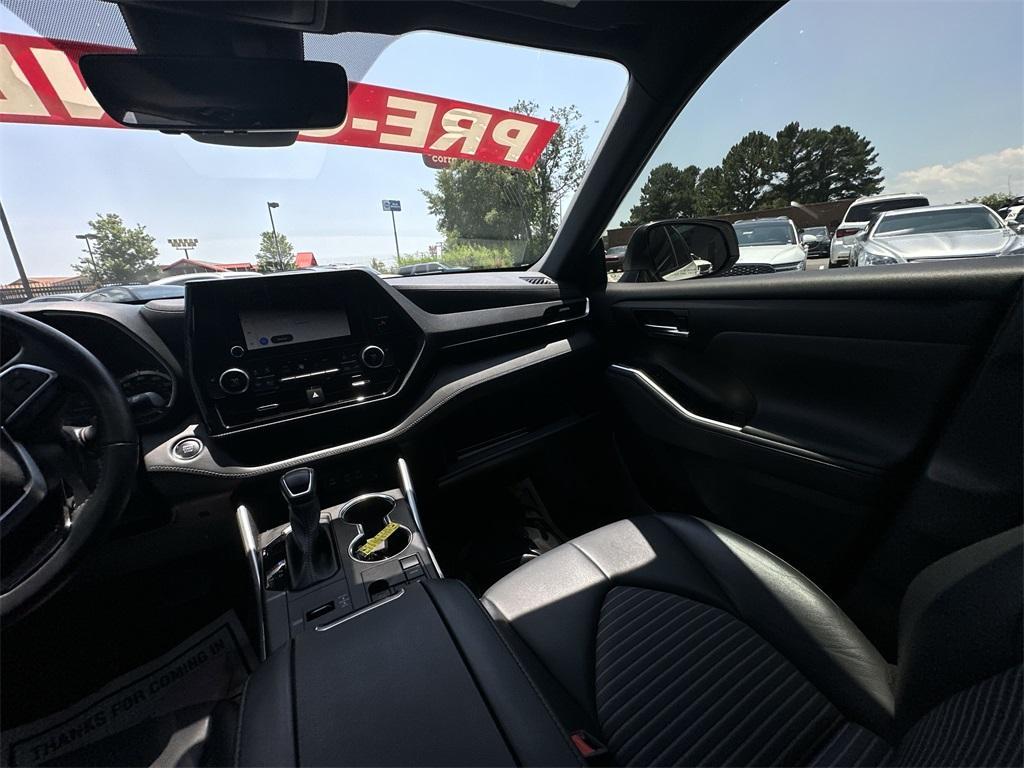 used 2023 Toyota Highlander car, priced at $41,105