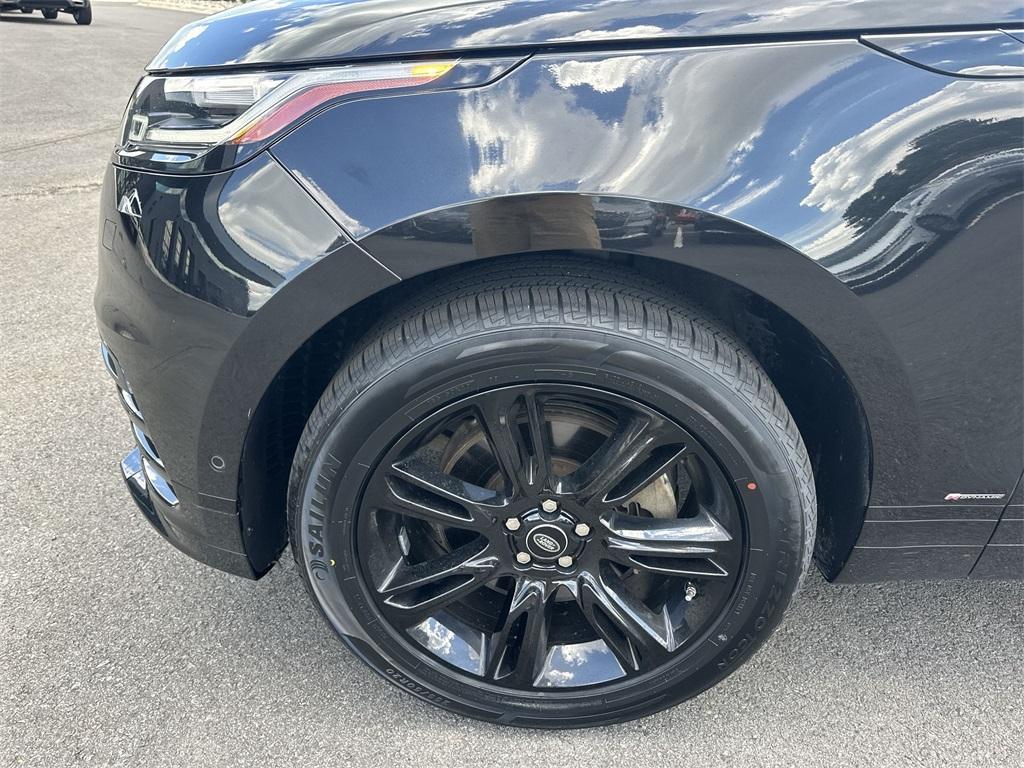 used 2021 Land Rover Range Rover Velar car, priced at $37,688