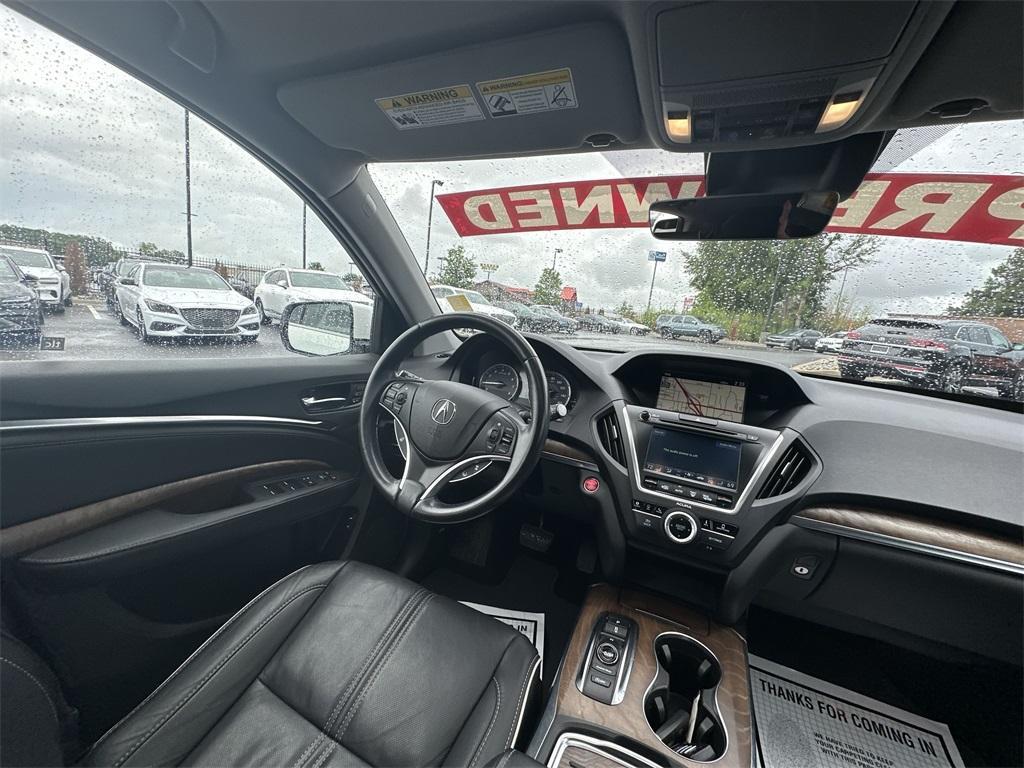 used 2020 Acura MDX car, priced at $27,086