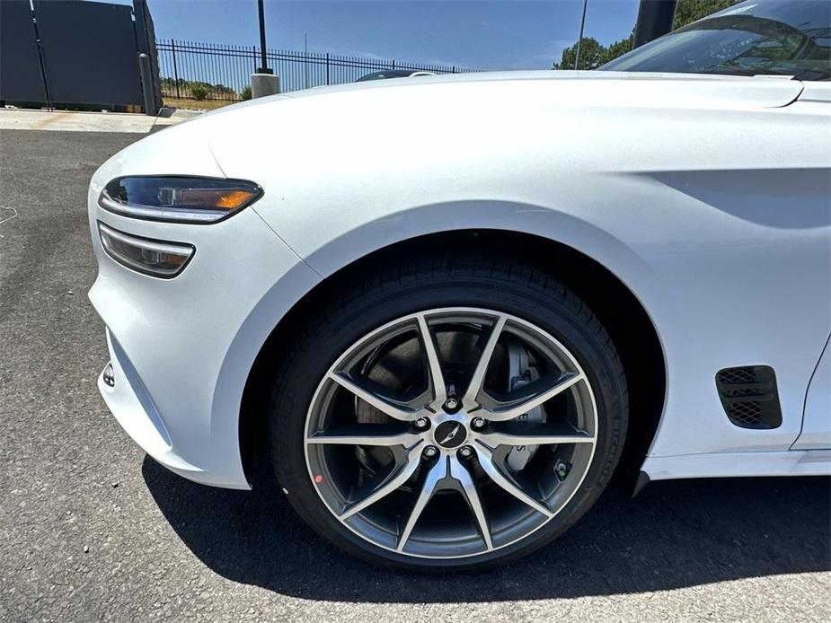 new 2025 Genesis G70 car, priced at $43,595