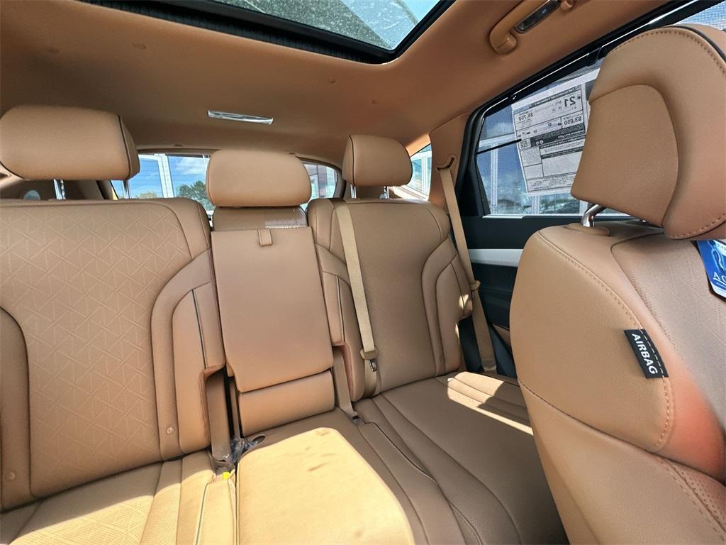 new 2025 Genesis GV80 car, priced at $73,640