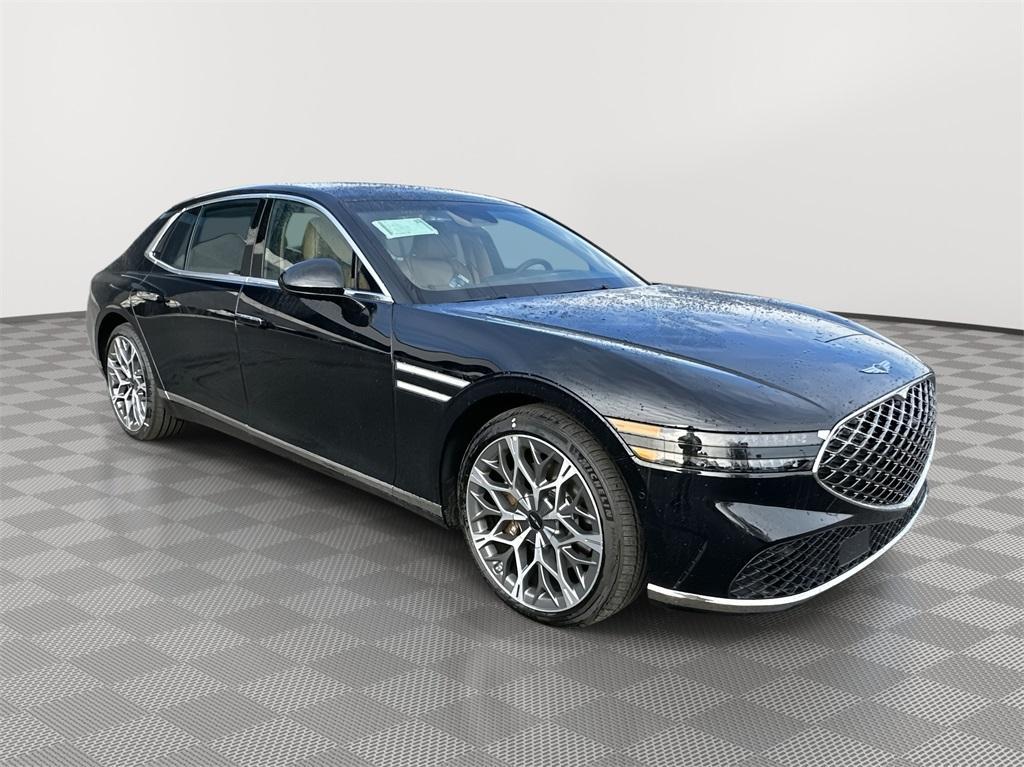 new 2025 Genesis G90 car, priced at $102,190