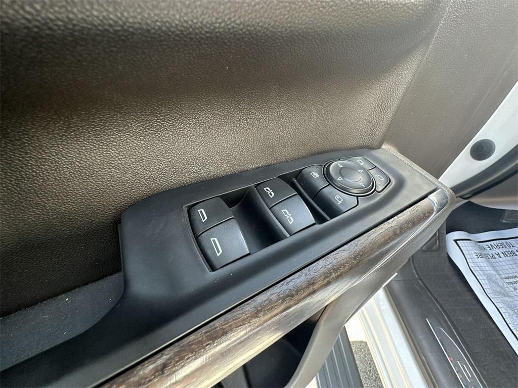 used 2021 GMC Sierra 1500 car, priced at $45,210