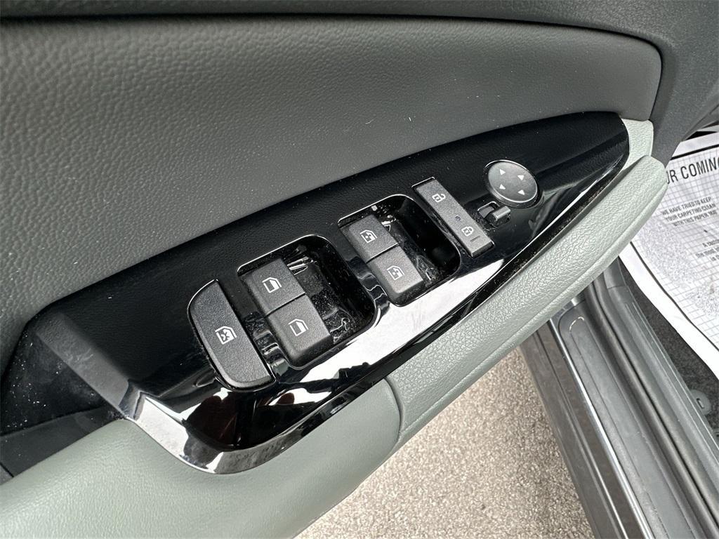 used 2024 Kia Sportage car, priced at $32,018