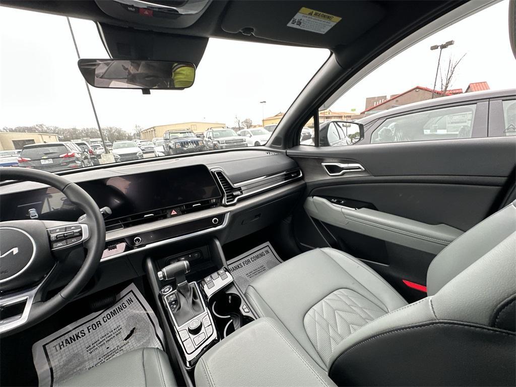 used 2024 Kia Sportage car, priced at $32,018