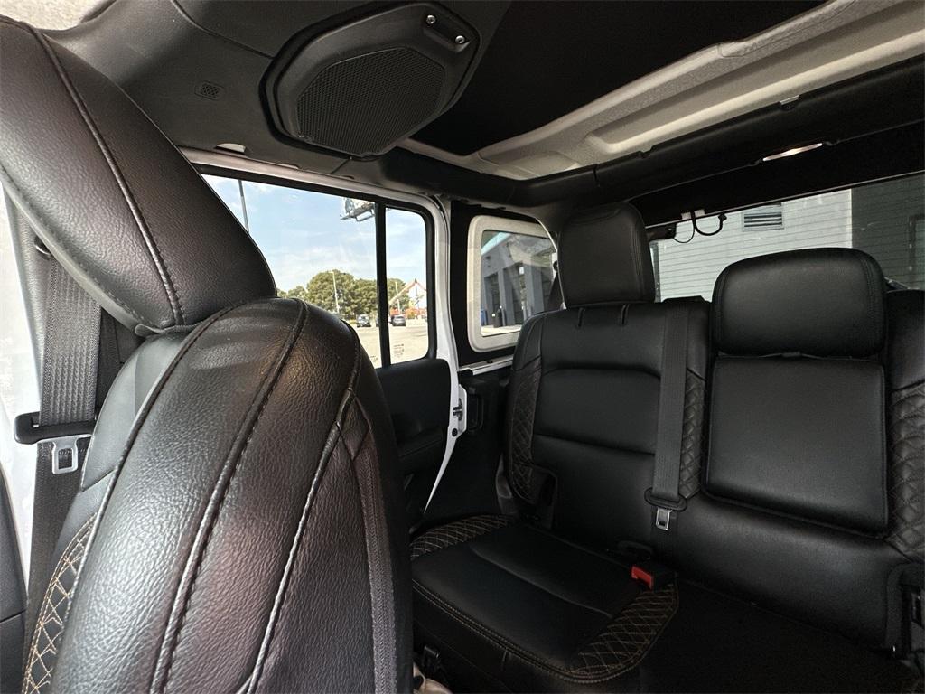 used 2021 Jeep Wrangler Unlimited car, priced at $39,264