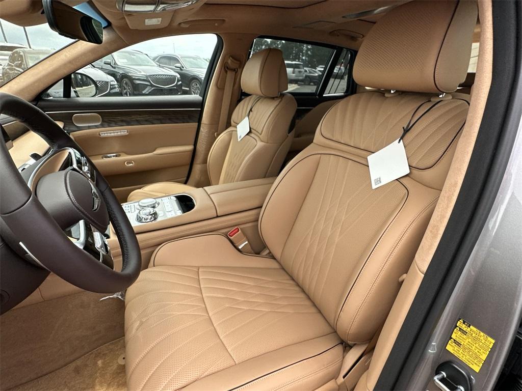 new 2025 Genesis G90 car, priced at $102,305