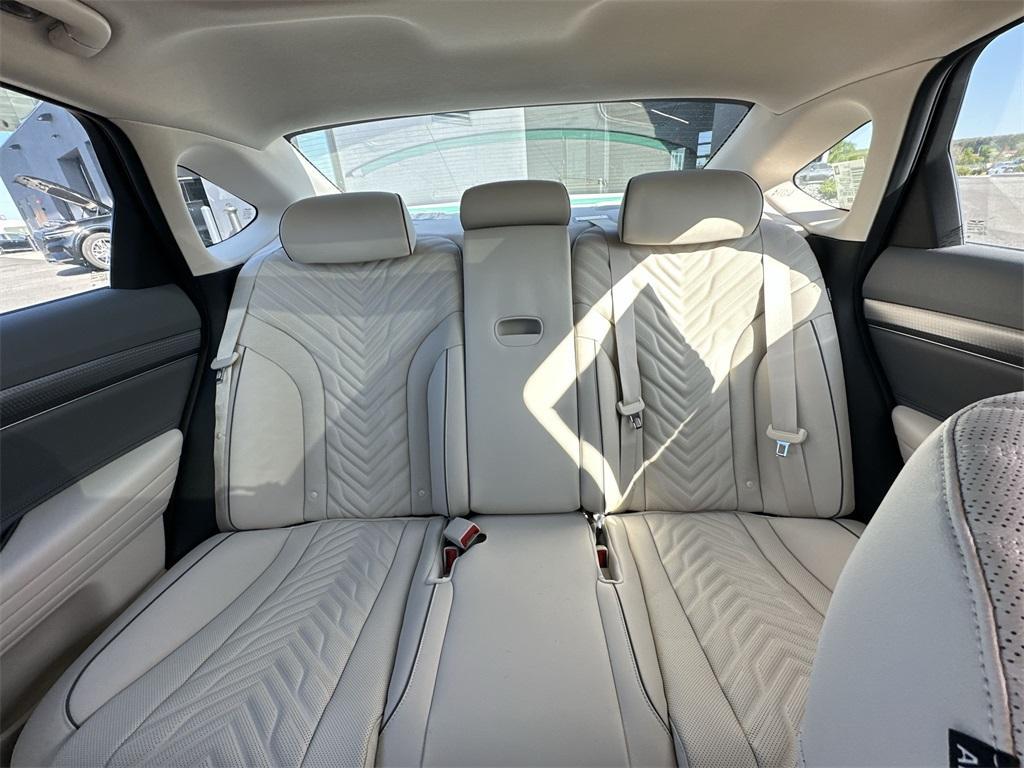 new 2025 Genesis G80 car, priced at $70,820