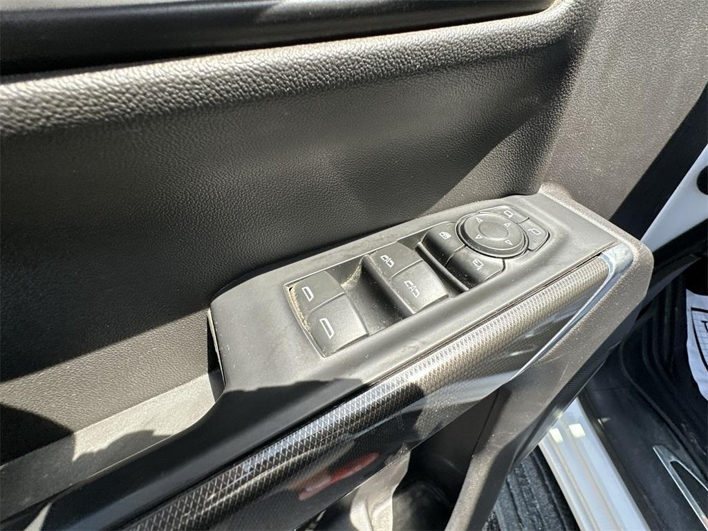used 2021 GMC Sierra 1500 car, priced at $40,336