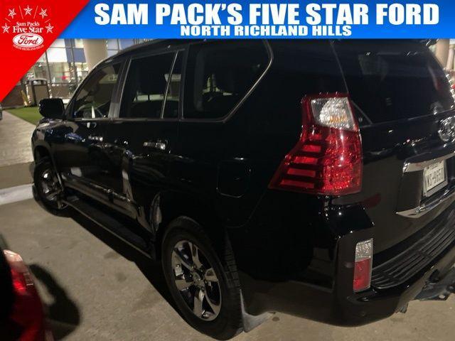 used 2013 Lexus GX 460 car, priced at $18,000