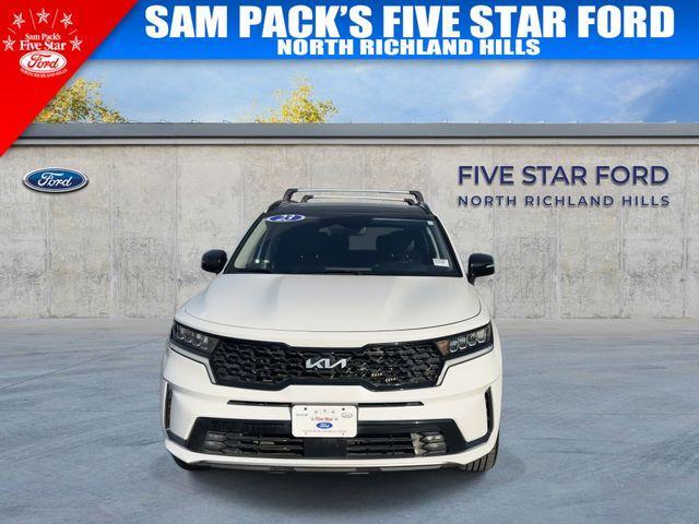 used 2023 Kia Sorento car, priced at $18,000