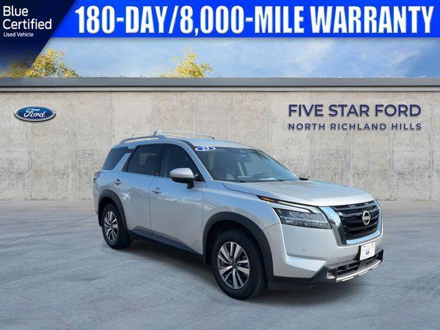 used 2022 Nissan Pathfinder car, priced at $25,000