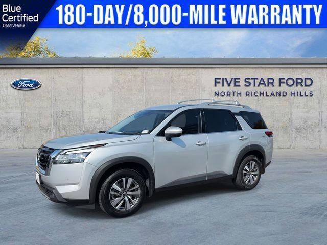 used 2022 Nissan Pathfinder car, priced at $25,000