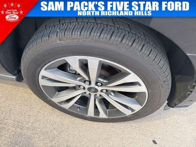 used 2020 Ford Expedition car, priced at $32,000