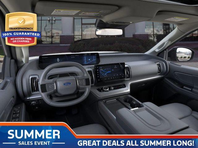 new 2025 Ford Expedition car, priced at $72,205