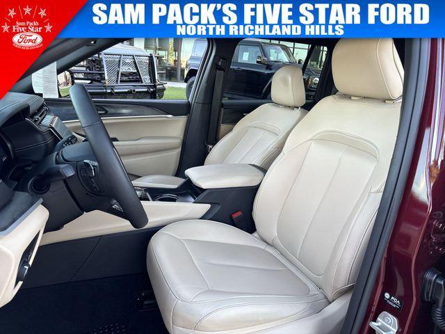 used 2024 Jeep Grand Cherokee car, priced at $35,000