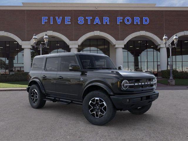 new 2024 Ford Bronco car, priced at $51,827