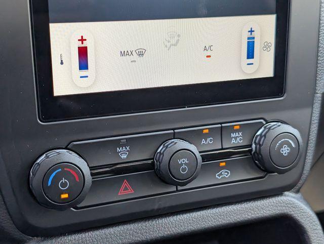 new 2025 Ford Ranger car, priced at $31,643