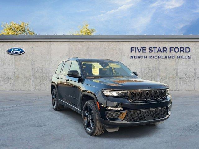 used 2024 Jeep Grand Cherokee car, priced at $37,000