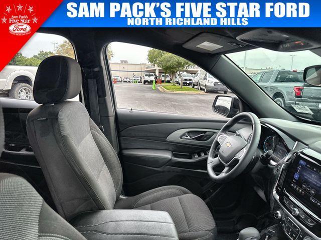 used 2023 Chevrolet Traverse car, priced at $29,000