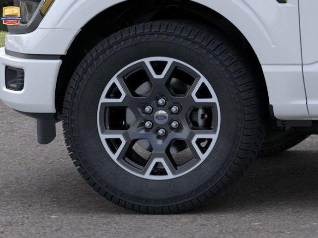 new 2025 Ford F-150 car, priced at $43,090