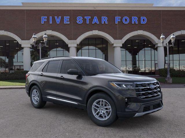 new 2025 Ford Explorer car, priced at $40,337