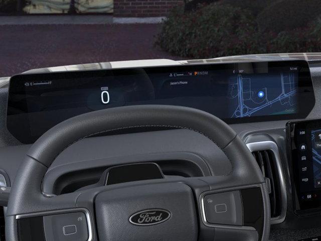 new 2025 Ford Expedition car, priced at $81,427