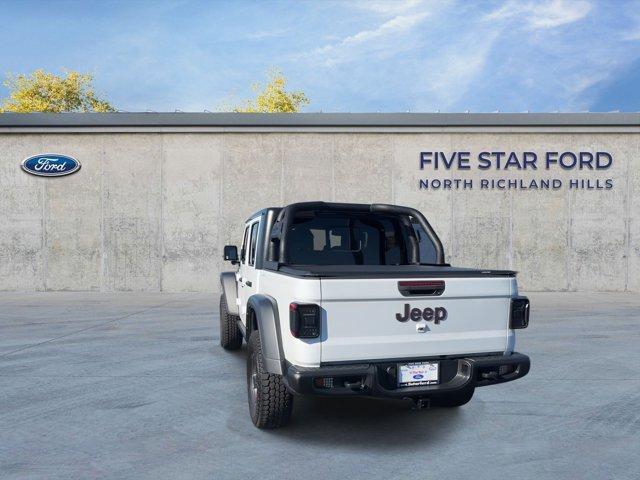 used 2021 Jeep Gladiator car, priced at $32,000