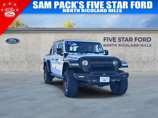 used 2021 Jeep Gladiator car, priced at $32,000