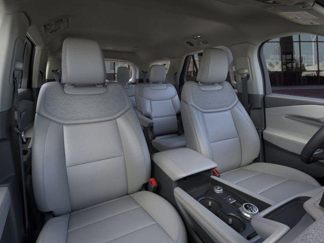 new 2025 Ford Explorer car, priced at $38,686