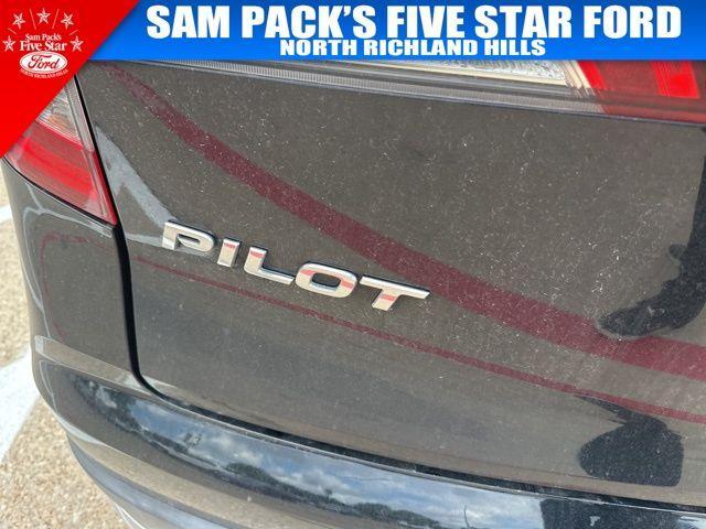 used 2021 Honda Pilot car, priced at $31,000