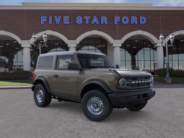 new 2025 Ford Bronco car, priced at $39,913