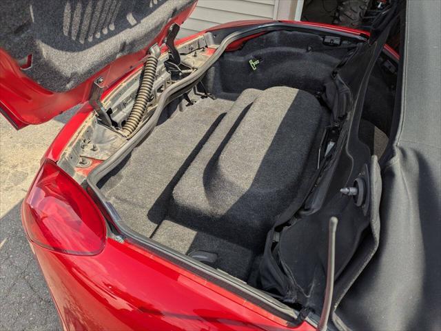 used 2007 Pontiac Solstice car, priced at $6,495