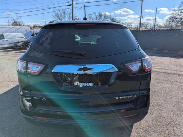 used 2016 Chevrolet Traverse car, priced at $8,695