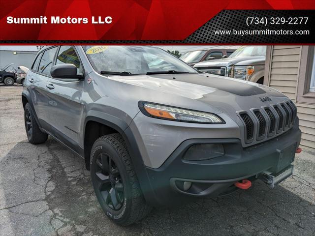 used 2016 Jeep Cherokee car, priced at $15,695