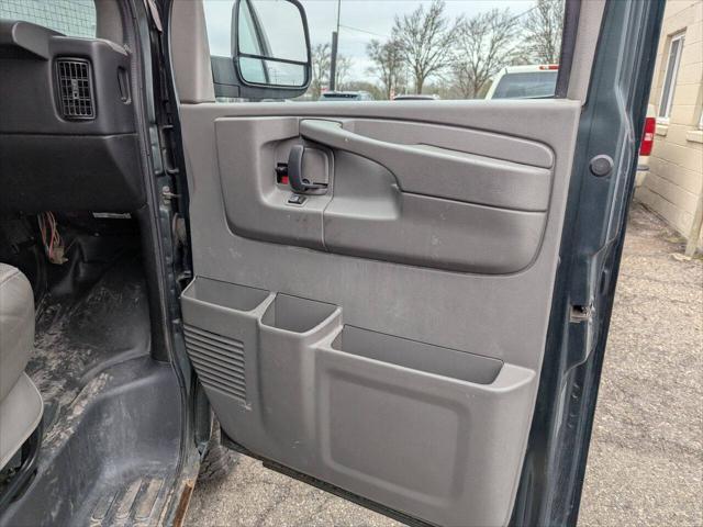 used 2013 GMC Savana 1500 car, priced at $10,495