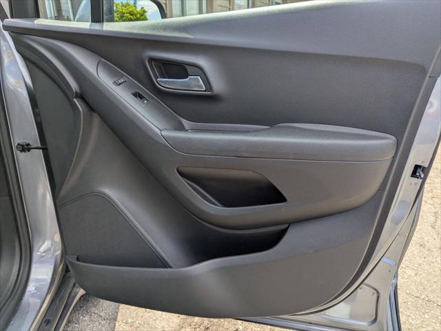used 2020 Chevrolet Trax car, priced at $11,995