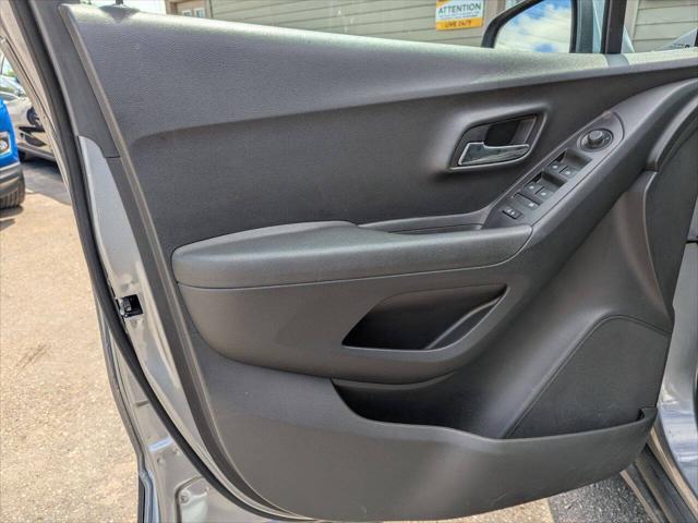 used 2020 Chevrolet Trax car, priced at $11,995