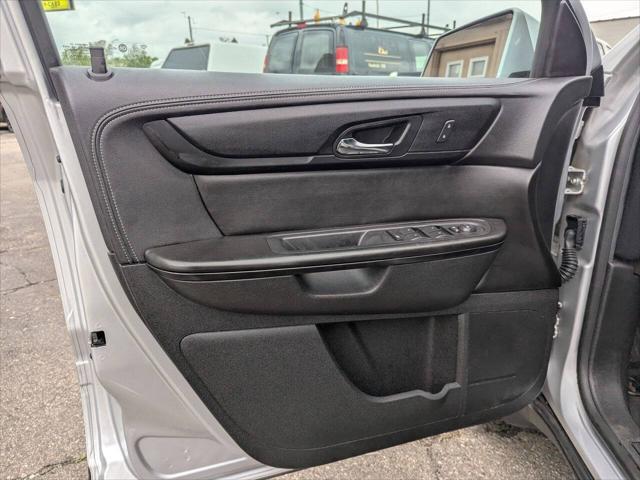 used 2017 Chevrolet Traverse car, priced at $12,495