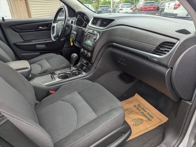 used 2017 Chevrolet Traverse car, priced at $12,495