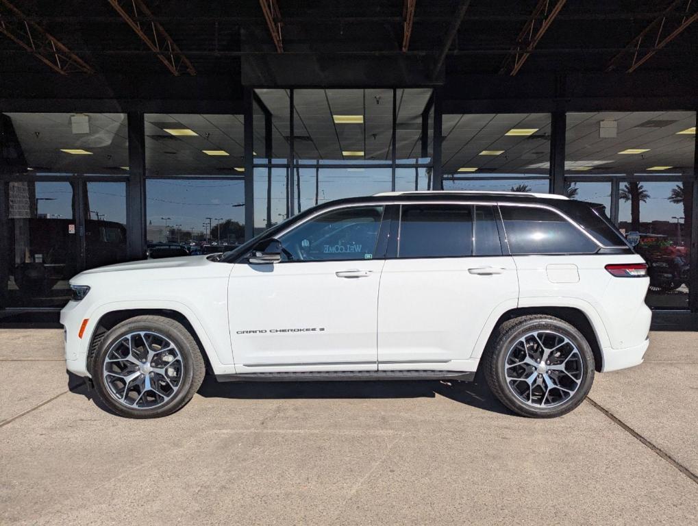 used 2024 Jeep Grand Cherokee car, priced at $66,995